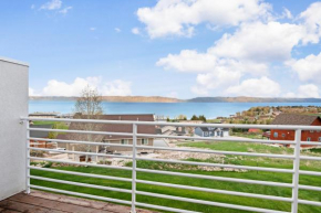 Harbor Village Lakeview Condo 902-2